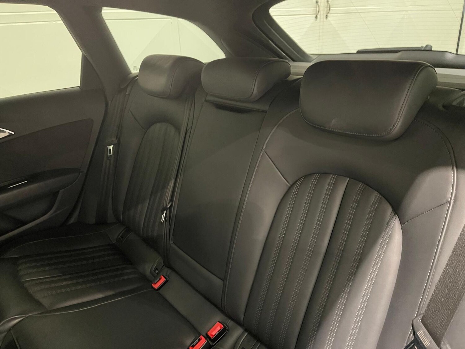 Used Audi A6 Avant 2017 for sale - 76422811: Photo 32