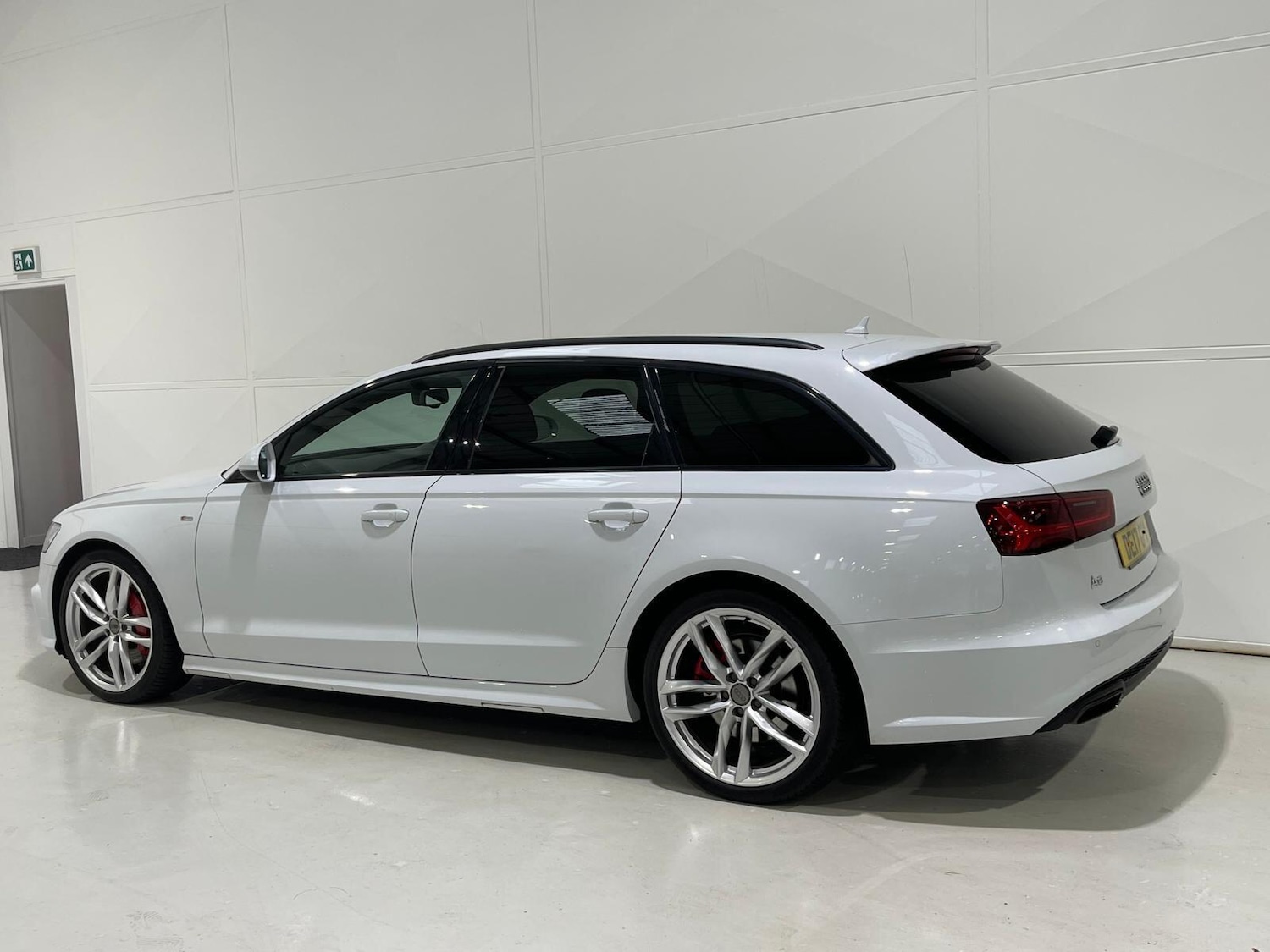 Used Audi A6 Avant 2017 for sale - 76422811: Photo 5