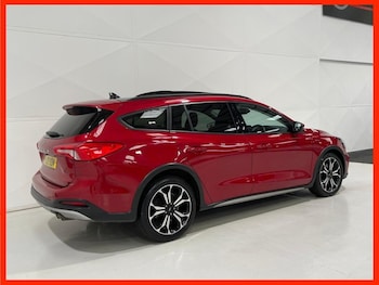 Used Ford Focus 2021 for sale - 76481733: Photo