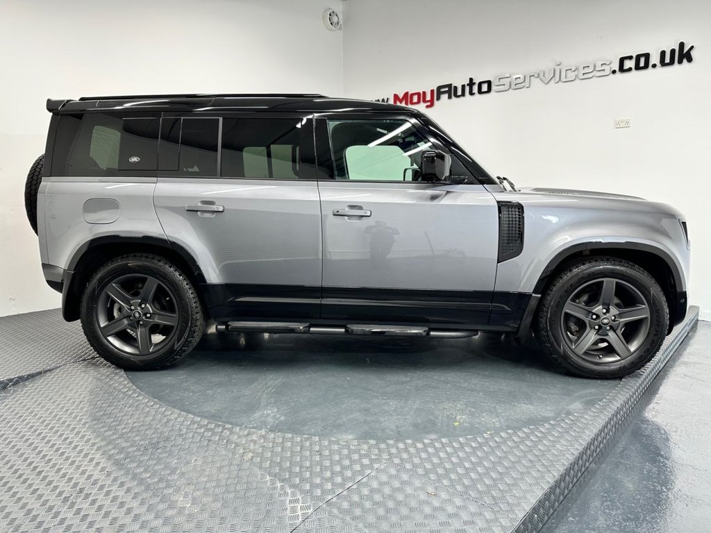 Used Land Rover Defender 2023 for sale - 77292808: Photo 10