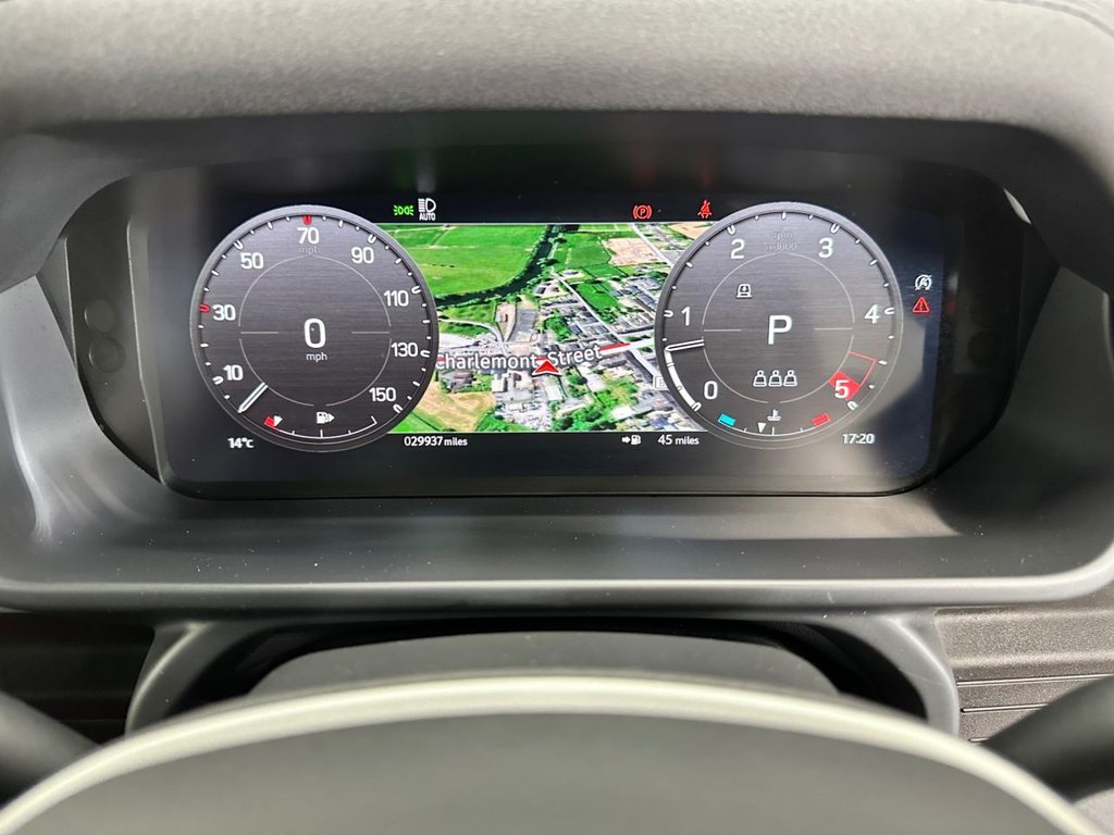 Used Land Rover Defender 2023 for sale - 77292808: Photo 17