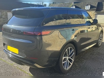 Used Land Rover Range Rover Sport 2025 for sale - 77806091: Photo