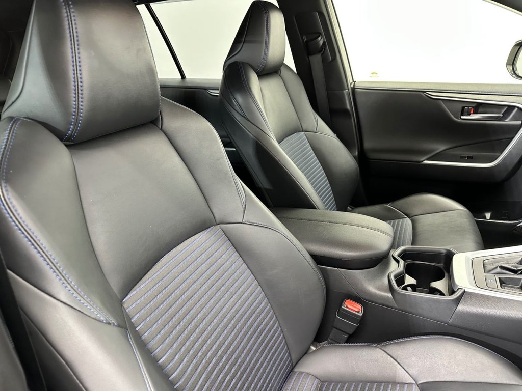 Used Toyota RAV4 2021 for sale - 77292845: Photo 21
