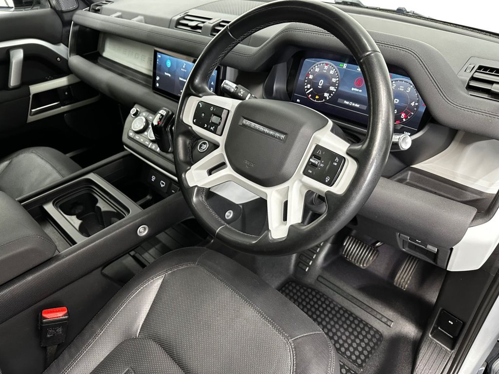 Used Land Rover Defender 2021 for sale - 77292827: Photo 11