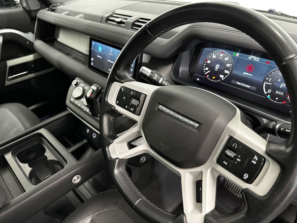 Used Land Rover Defender 2021 for sale - 77292827: Photo 16
