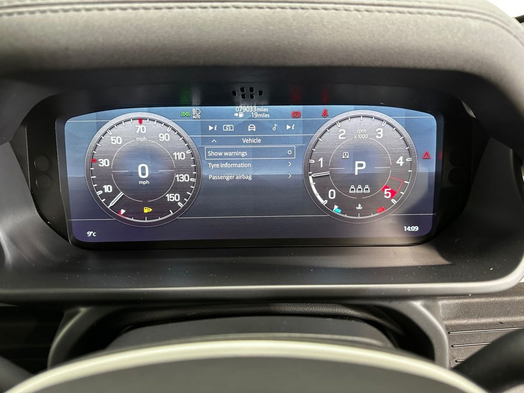 Used Land Rover Defender 2021 for sale - 77292827: Photo 19