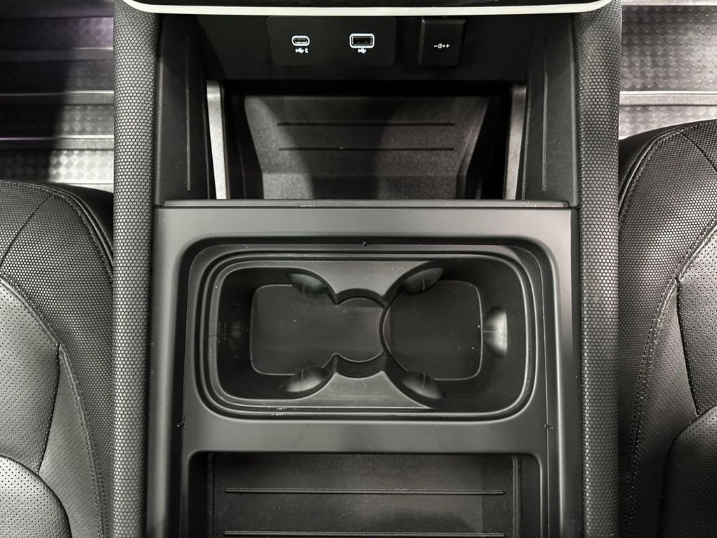 Used Land Rover Defender 2021 for sale - 77292827: Photo 22