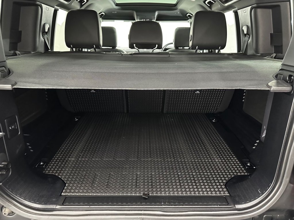 Used Land Rover Defender 2021 for sale - 77292827: Photo 26