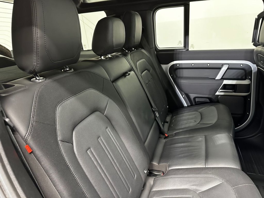 Used Land Rover Defender 2021 for sale - 77292827: Photo 28