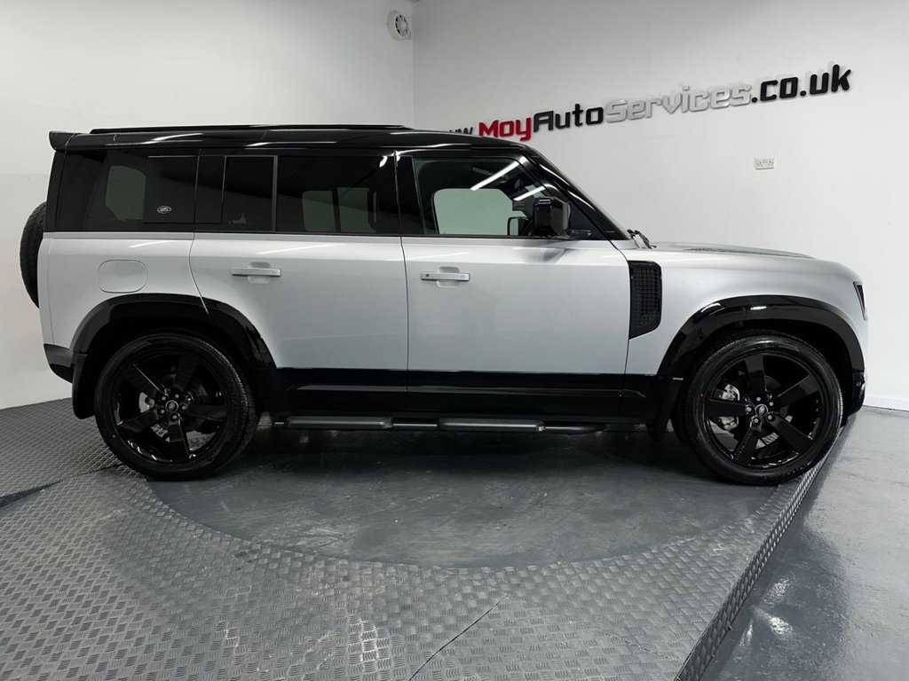 Used Land Rover Defender 2021 for sale - 77292827: Photo 6