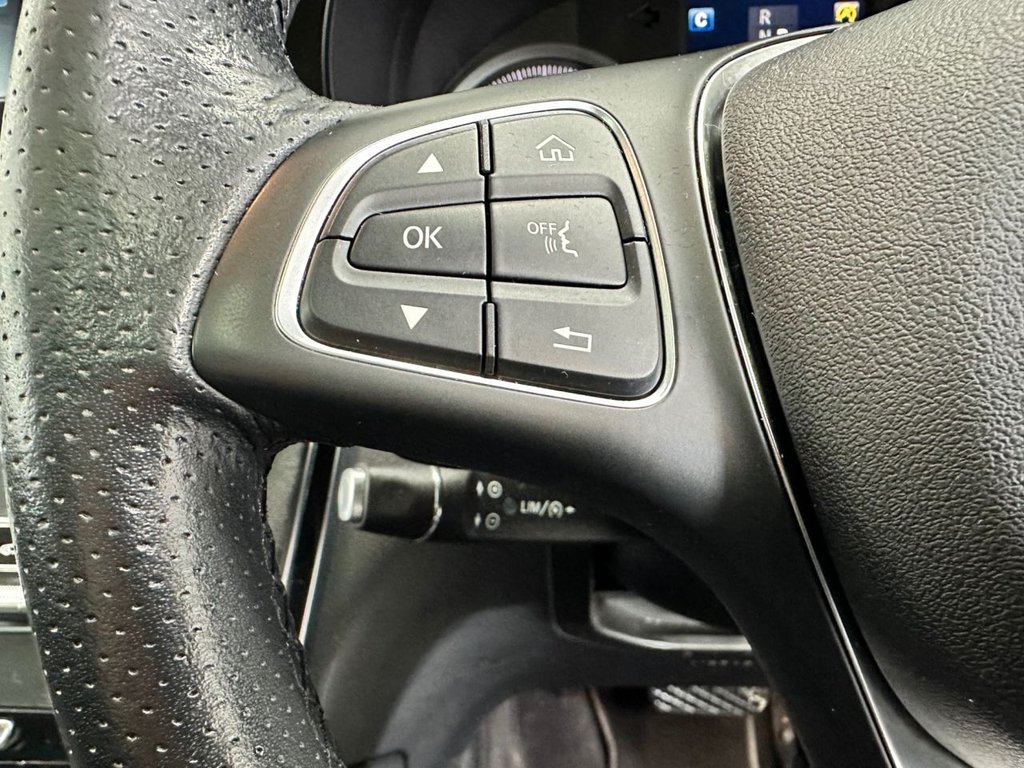 Used Mercedes-Benz GLC 2019 for sale - 77292792: Photo 12