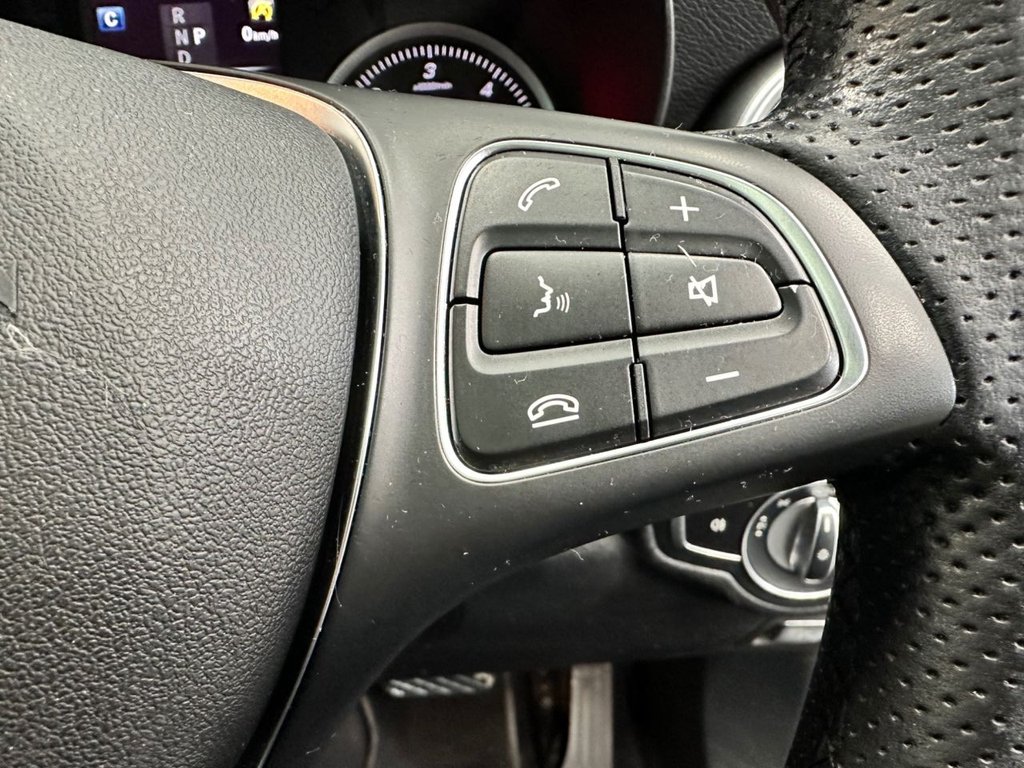 Used Mercedes-Benz GLC 2019 for sale - 77292792: Photo 17