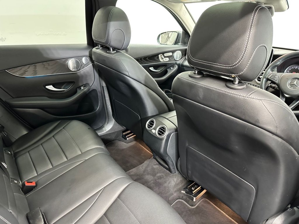 Used Mercedes-Benz GLC 2019 for sale - 77292792: Photo 21