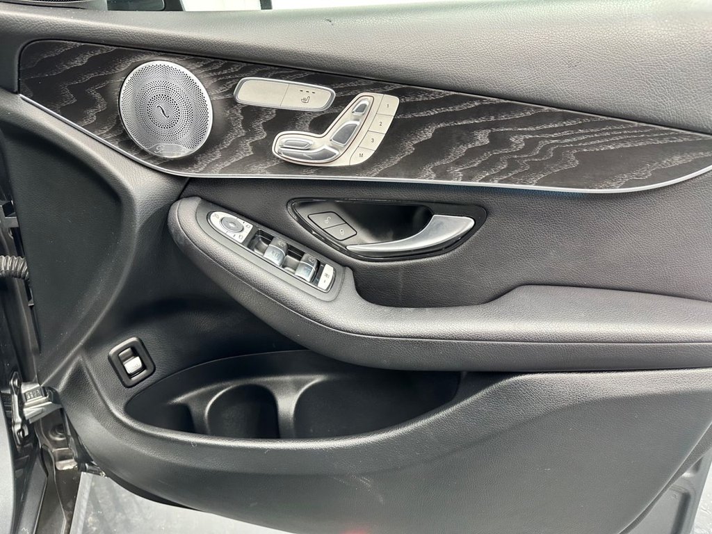 Used Mercedes-Benz GLC 2019 for sale - 77292792: Photo 22