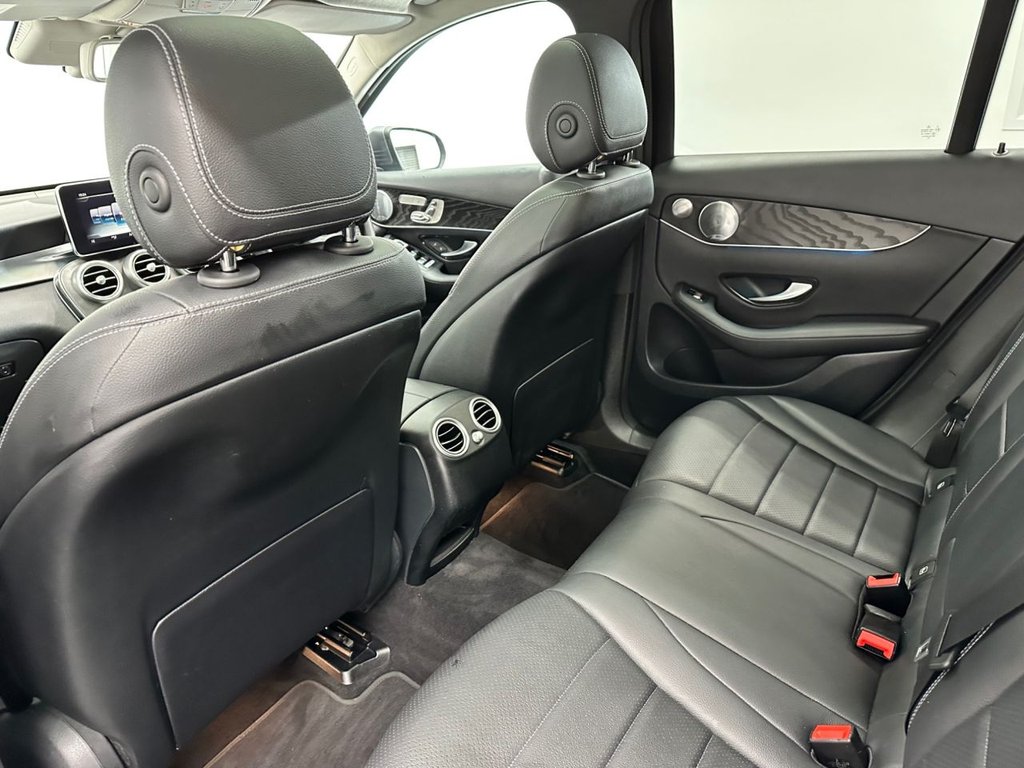 Used Mercedes-Benz GLC 2019 for sale - 77292792: Photo 29