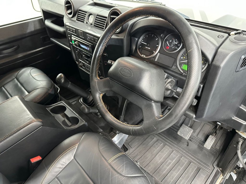 Used Land Rover Defender 2013 for sale - 77547505: Photo 10