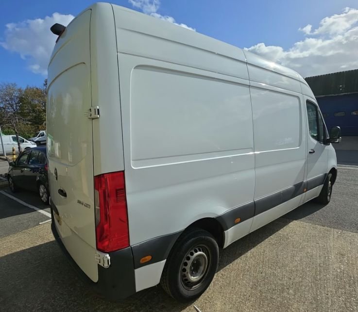 Used Mercedes-Benz Sprinter 2021 for sale - 77292812: Photo 2