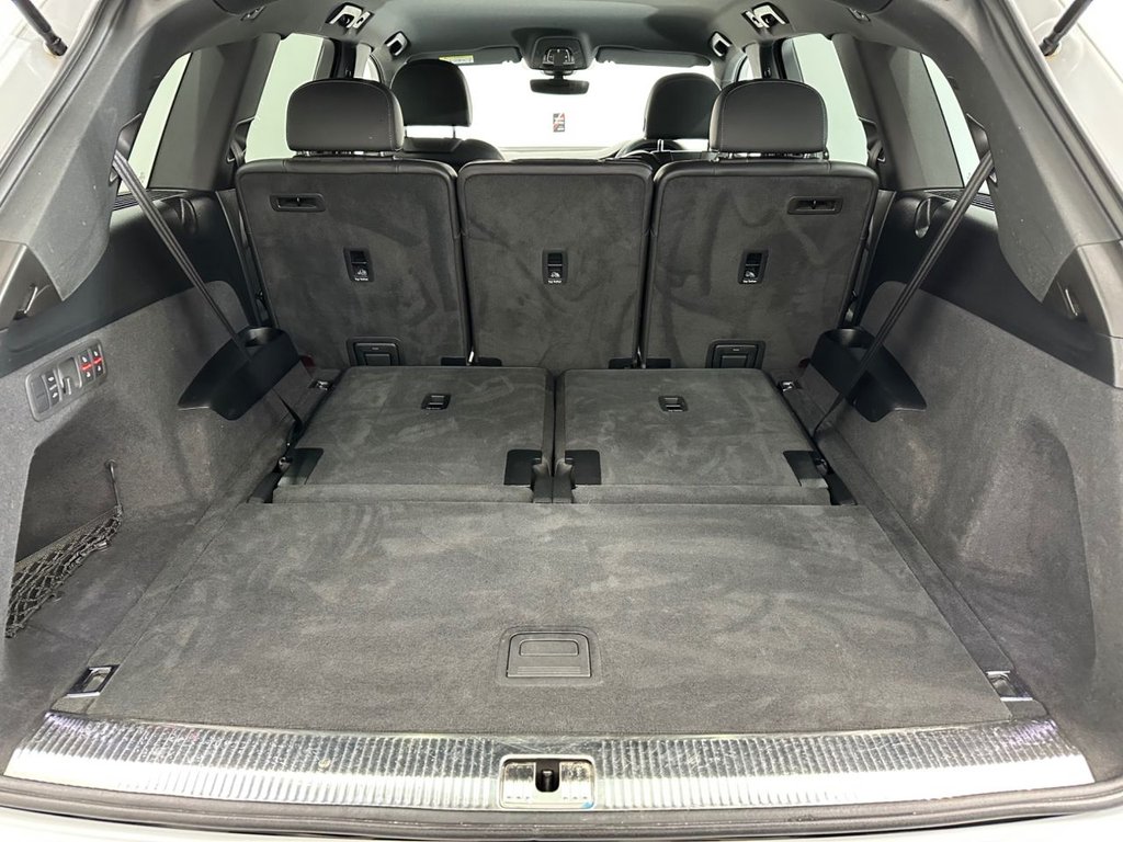 Used Audi Q7 2020 for sale - 77292820: Photo 29