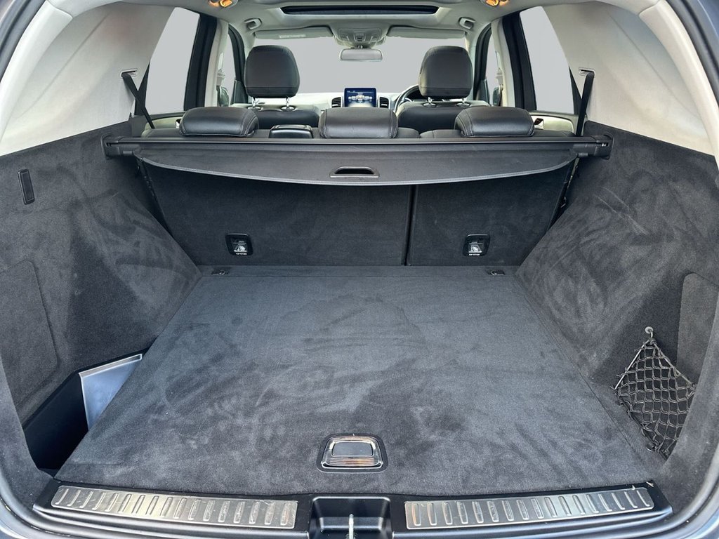 Used Mercedes-Benz GLE 2018 for sale - 77292867: Photo 28