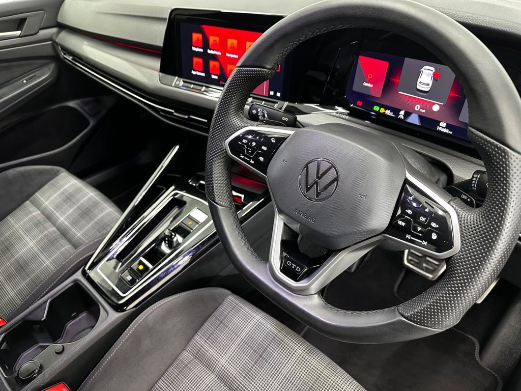 Used Volkswagen Golf 2024 for sale - 77292862: Photo 15