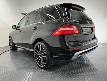 Used Mercedes-Benz M Class 2014 for sale - 77779958: Photo