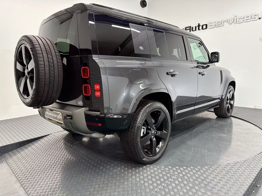 Used Land Rover Defender 2024 for sale - 77292849: Photo 7