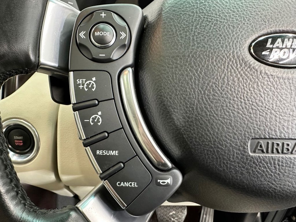 Used Land Rover Range Rover 2011 for sale - 77292830: Photo 16