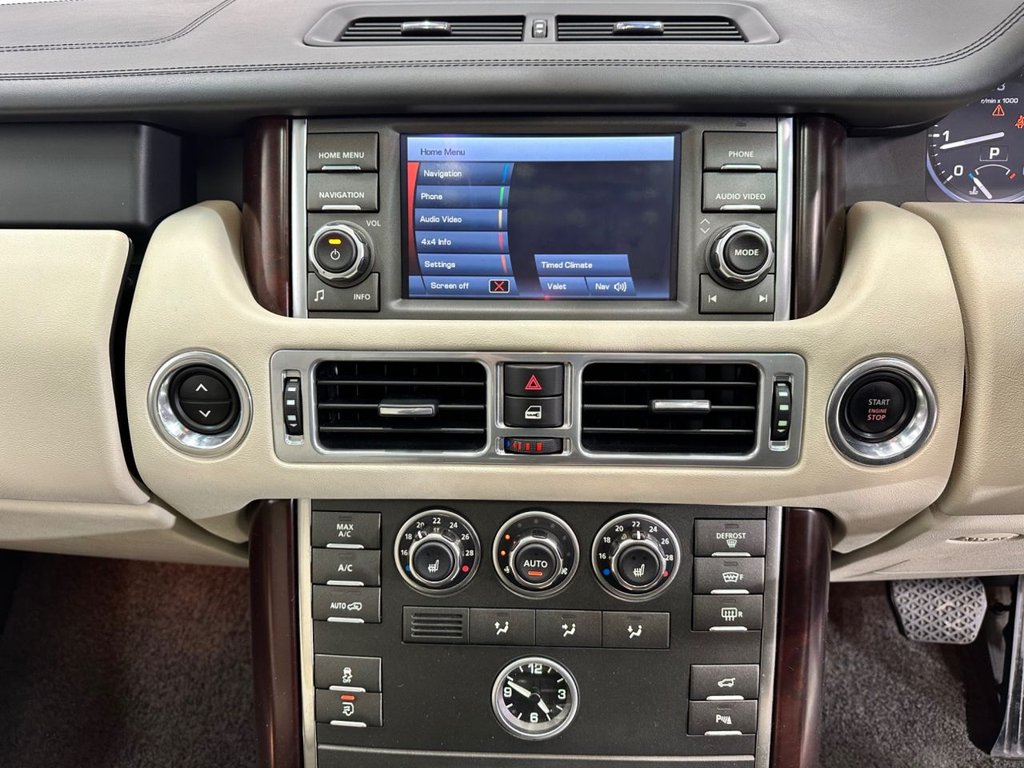 Used Land Rover Range Rover 2011 for sale - 77292830: Photo 18