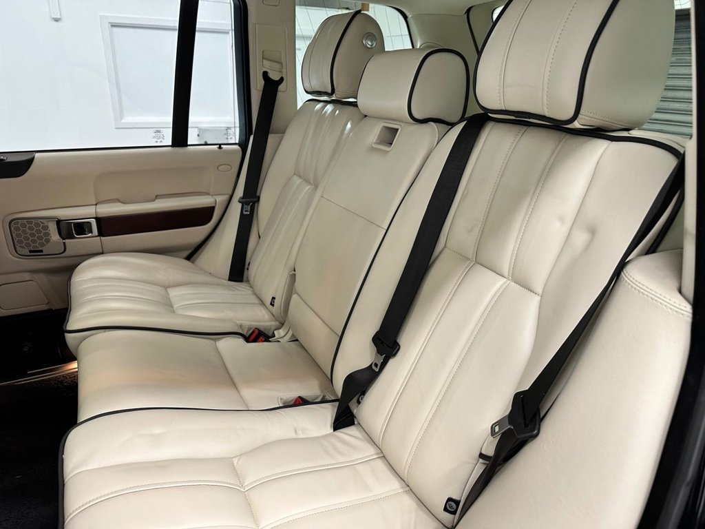 Used Land Rover Range Rover 2011 for sale - 77292830: Photo 30