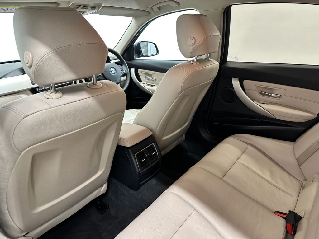 Used BMW 3 Series 2018 for sale - 77292835: Photo 28