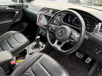 Used Volkswagen Tiguan 2019 for sale - 77292857: Photo