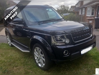 Used Land Rover Discovery 4 2016 for sale - 77292870: Photo