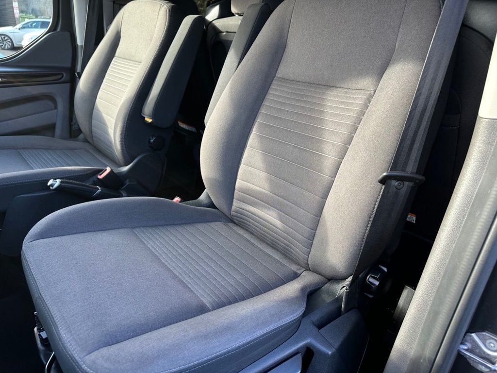 Used Ford Tourneo Custom 2018 for sale - 77546952: Photo 13