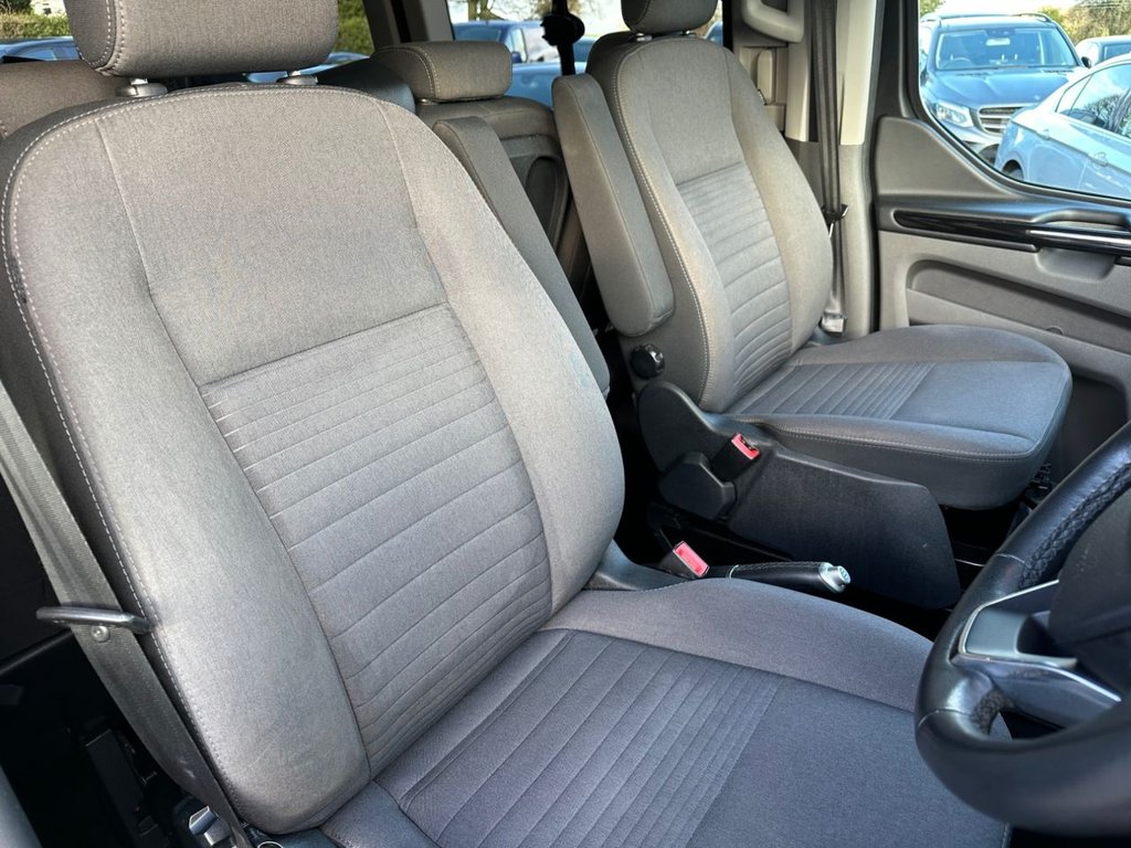 Used Ford Tourneo Custom 2018 for sale - 77546952: Photo 8