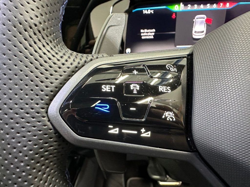 Used Volkswagen Golf 2023 for sale - 77292823: Photo 14