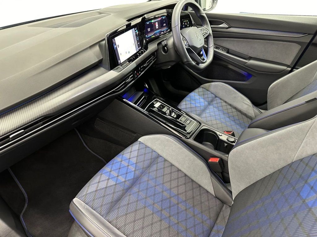 Used Volkswagen Golf 2023 for sale - 77292823: Photo 20