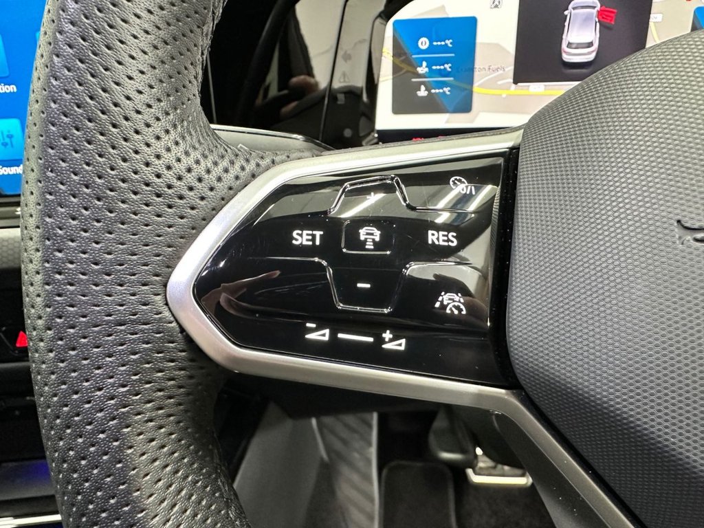 Used Volkswagen Golf 2023 for sale - 77292813: Photo 13