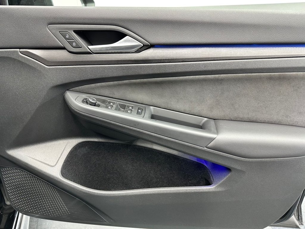 Used Volkswagen Golf 2023 for sale - 77292813: Photo 24
