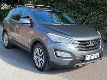Used Hyundai Santa Fe 2013 for sale - 76070404: Photo