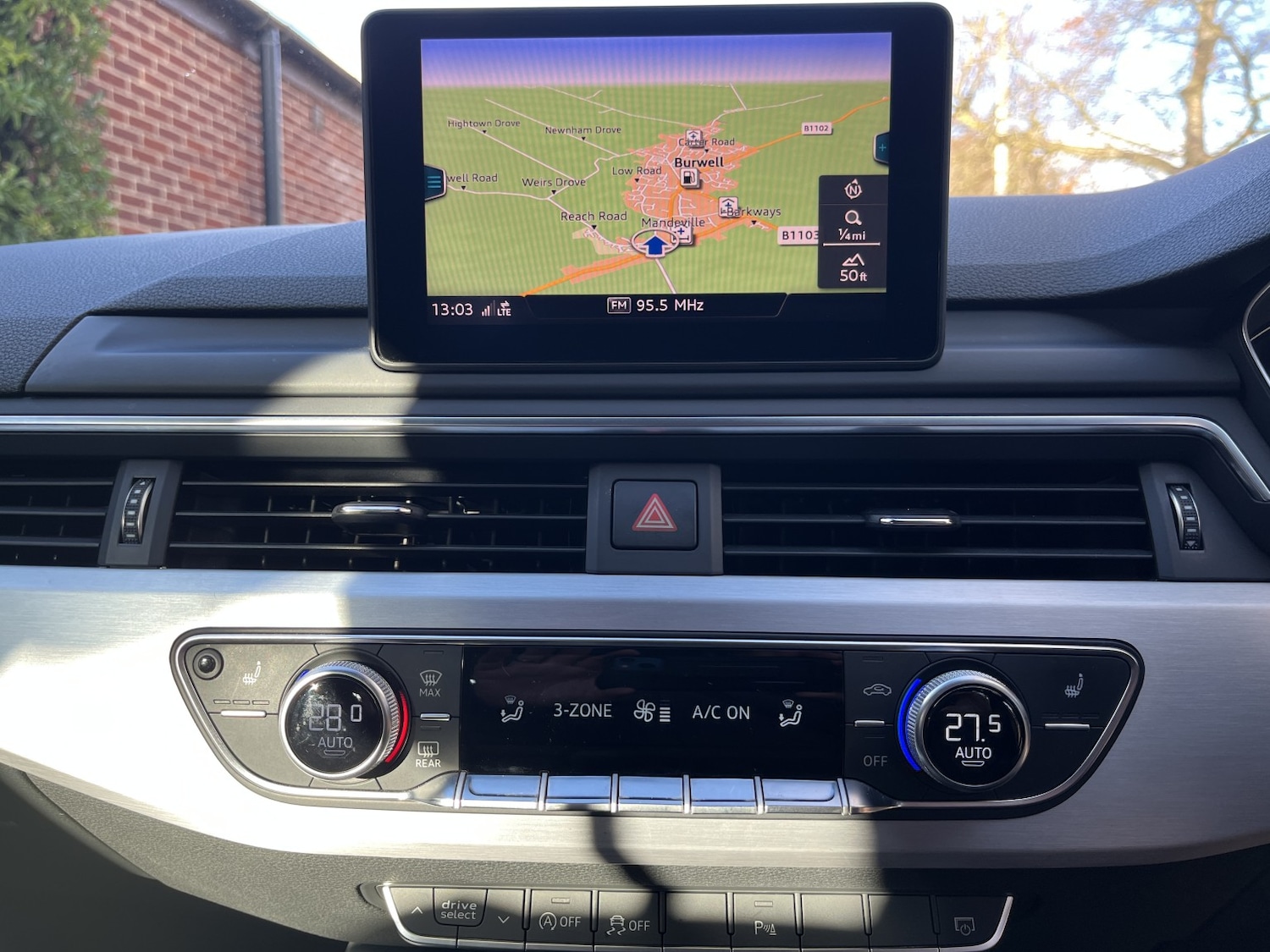 Used Audi A4 Avant 2019 for sale - 77189226: Photo 32