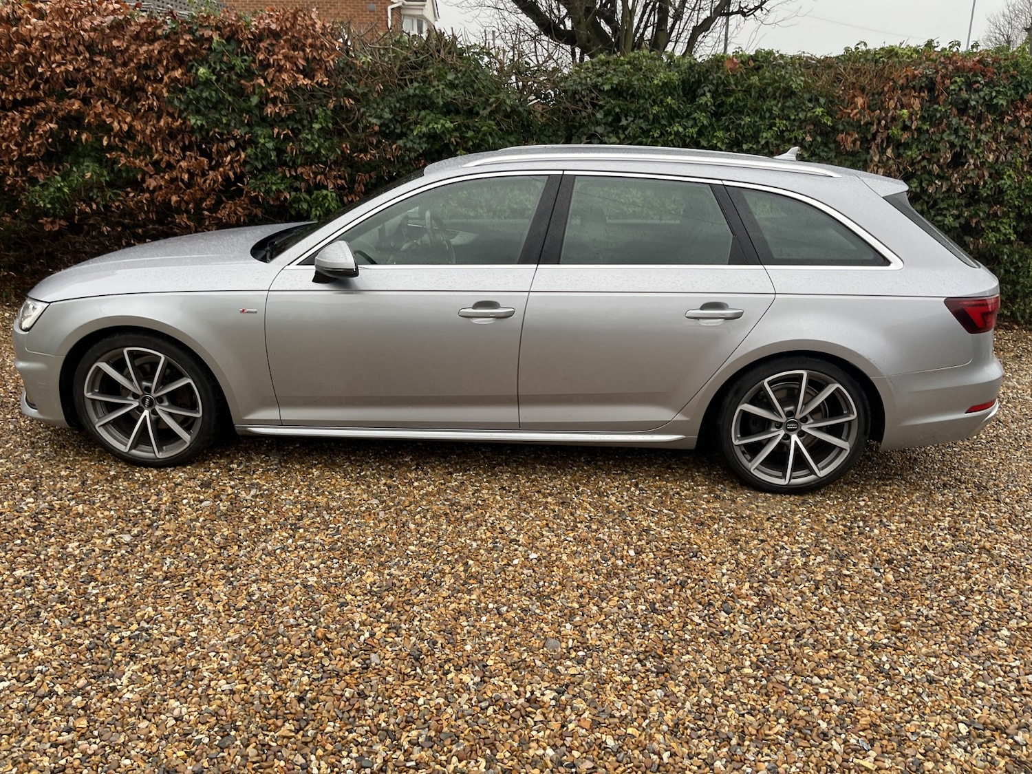 Used Audi A4 Avant 2019 for sale - 77189226: Photo 4