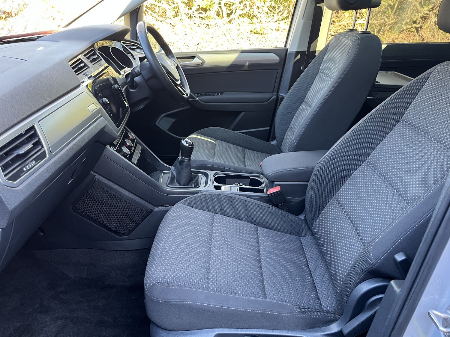 Used Volkswagen Touran 2019 for sale - 77977029: Photo 28