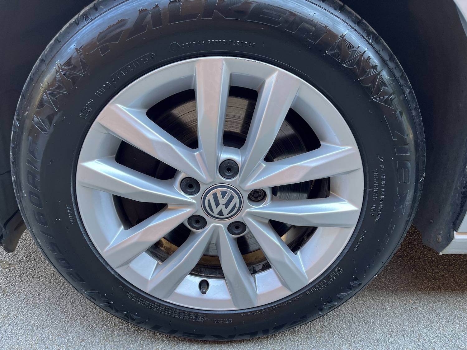 Used Volkswagen Touran 2019 for sale - 77977029: Photo 48
