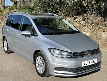 Used Volkswagen Touran 2019 for sale - 77977029: Photo