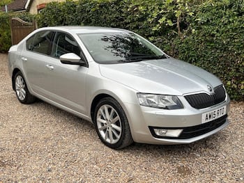 Used Skoda Octavia 2015 for sale - 79731982: Photo