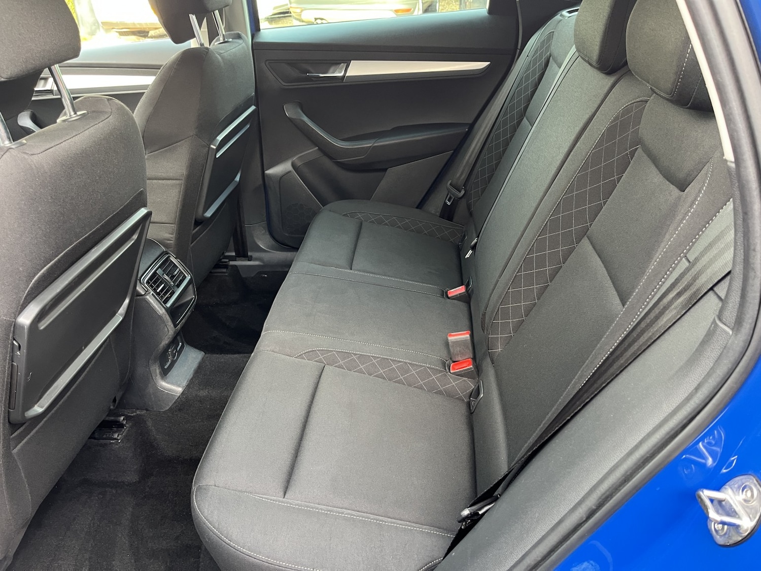 Used Skoda Karoq 2018 for sale - 77251149: Photo 36