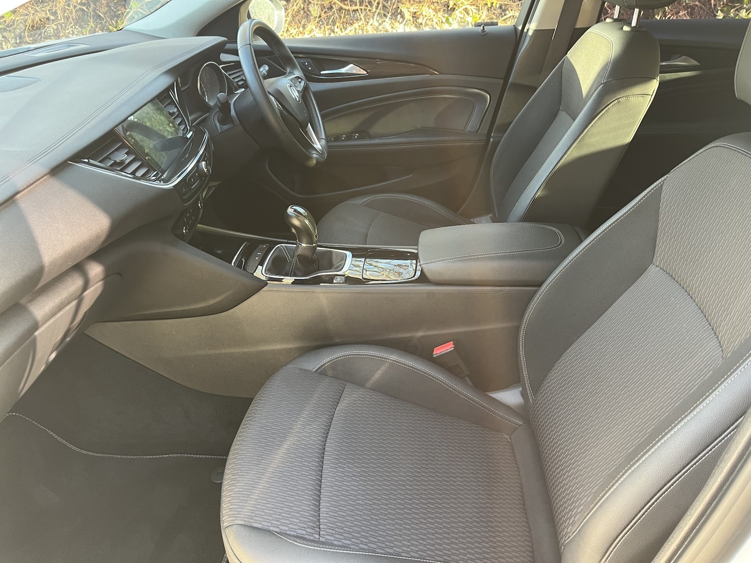 Used Vauxhall Insignia 2017 for sale - 76974482: Photo 28