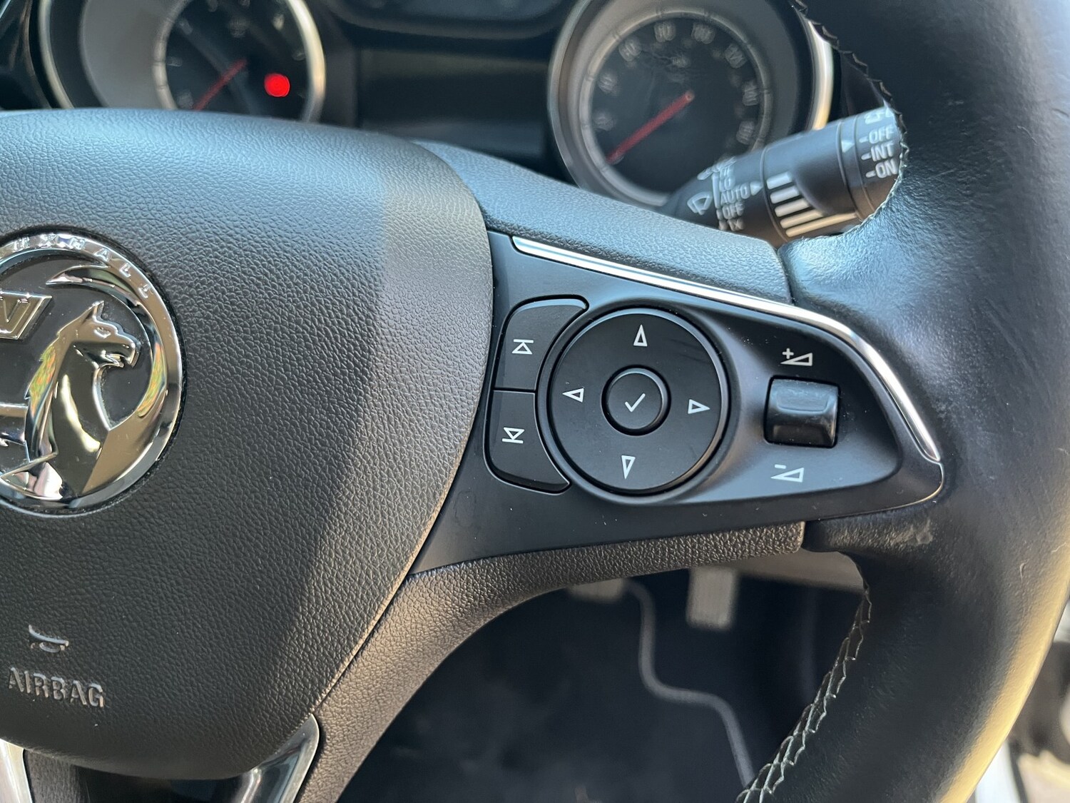 Used Vauxhall Insignia 2017 for sale - 76974482: Photo 33