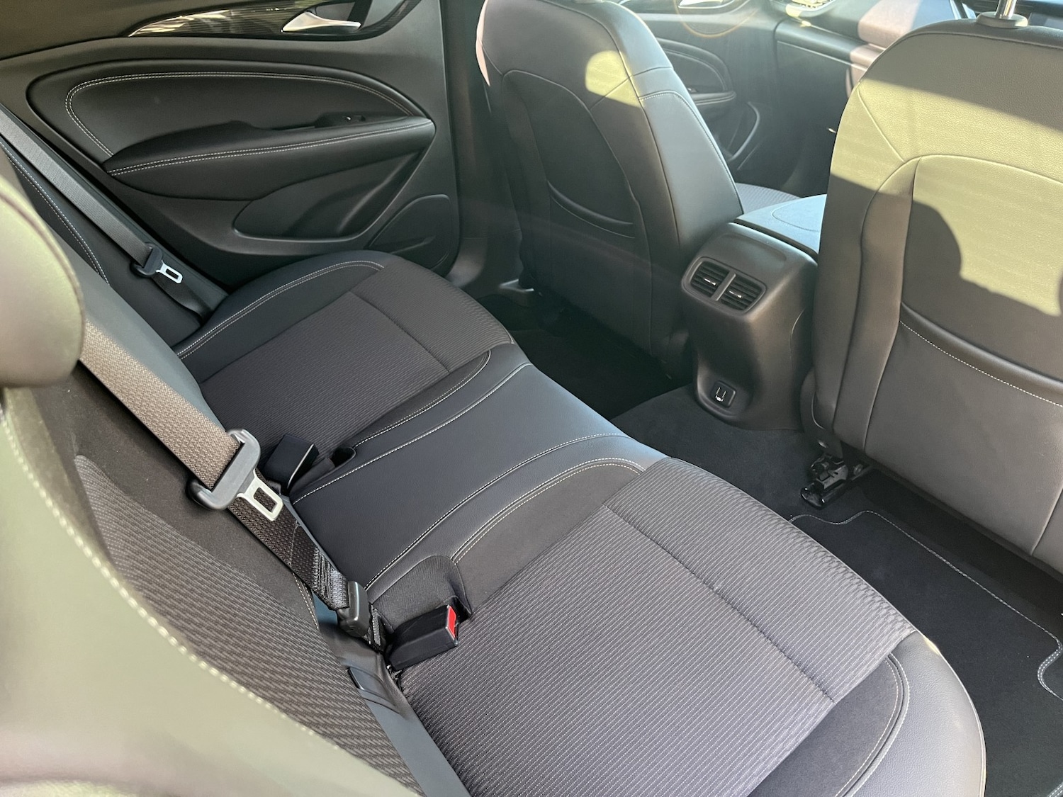 Used Vauxhall Insignia 2017 for sale - 76974482: Photo 39