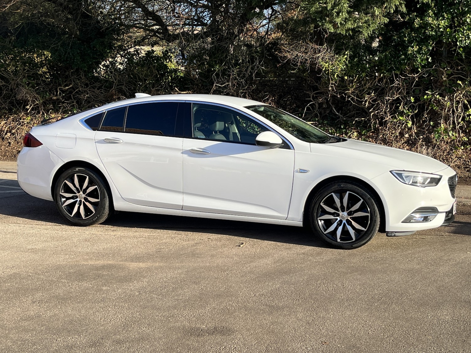 Used Vauxhall Insignia 2017 for sale - 76974482: Photo 5